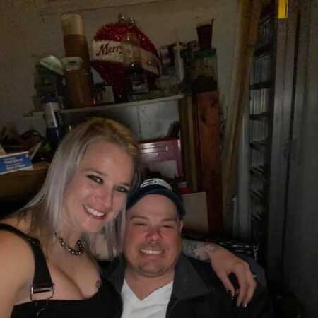 Saint Johns, Canada Corky couple looking for friends or moreu200d♀️