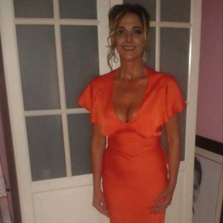 gill swinger north wales Adult Pictures